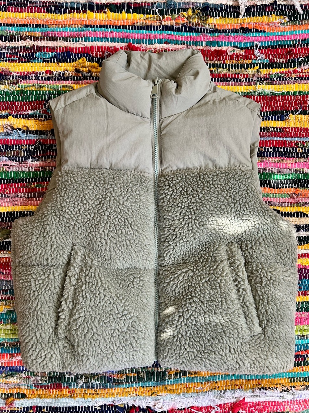 Ci Sono Olive Green Sherpa Puffer Vest L